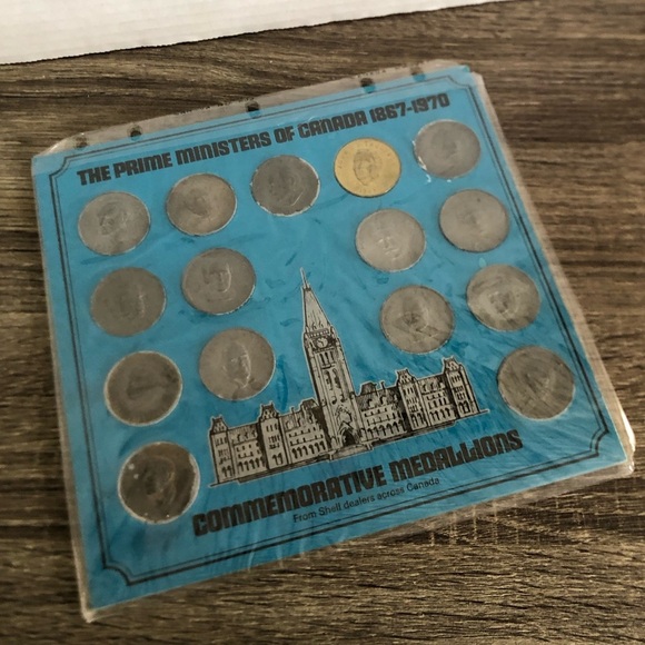 Vtg Shell Canada Collectible Prime Ministers Coin Set - Picture 1 of 8